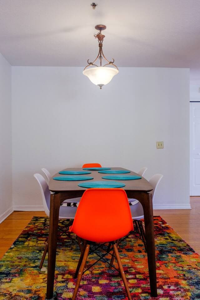 Dining Table for 6